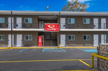 econo lodge