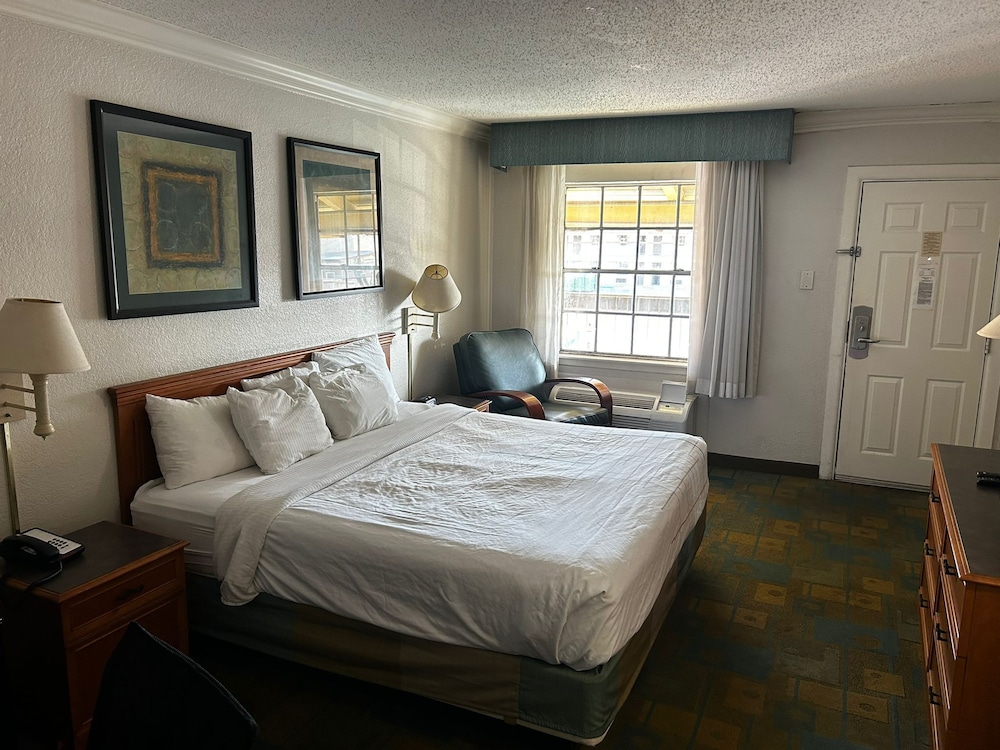 econo lodge