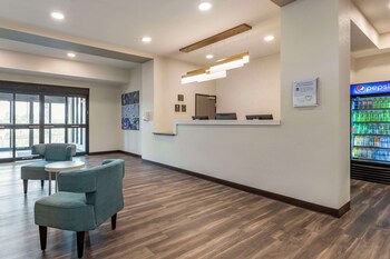 mainstay suites franklin milwaukee