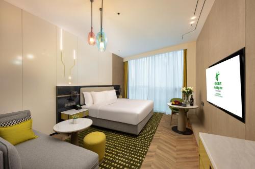 holiday inn chongqing data valley an ihg hotel