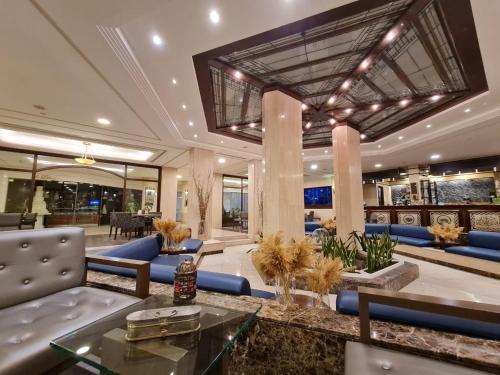 carlton al moaibed hotel