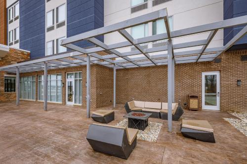 springhill suites fort wayne southwest