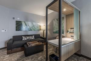 springhill suites fort wayne southwest