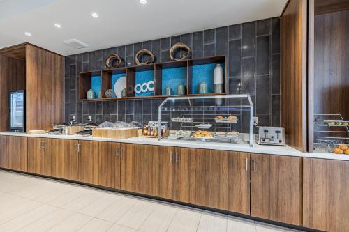 springhill suites fort wayne southwest