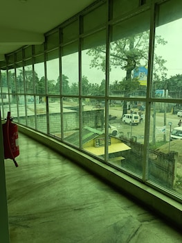 Hotel Yuvraj Palace,Dibrugarh>>Dhemaji,2 star