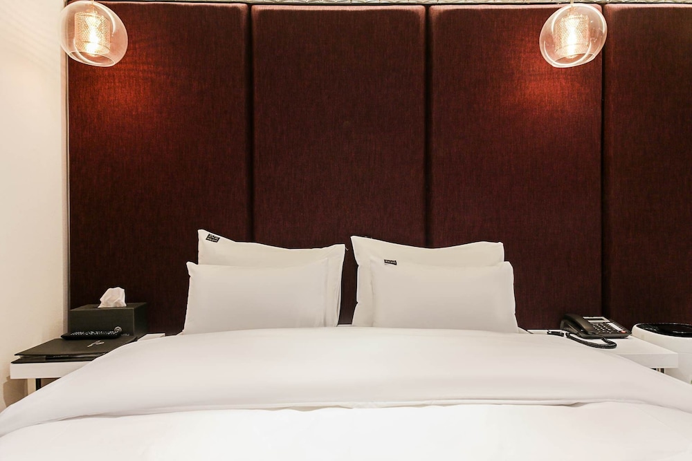 may hotel