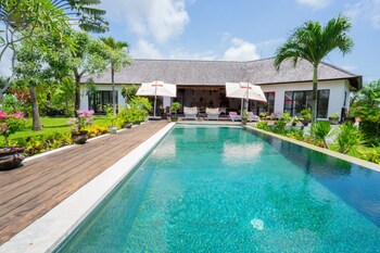 villa labak sari tabanan