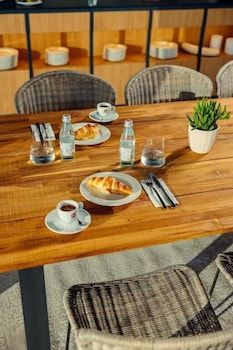 green life antares sozopol