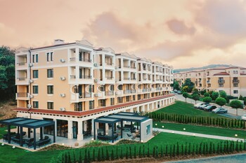 green life antares sozopol