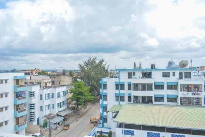 lux suites ganjoni studio apartment