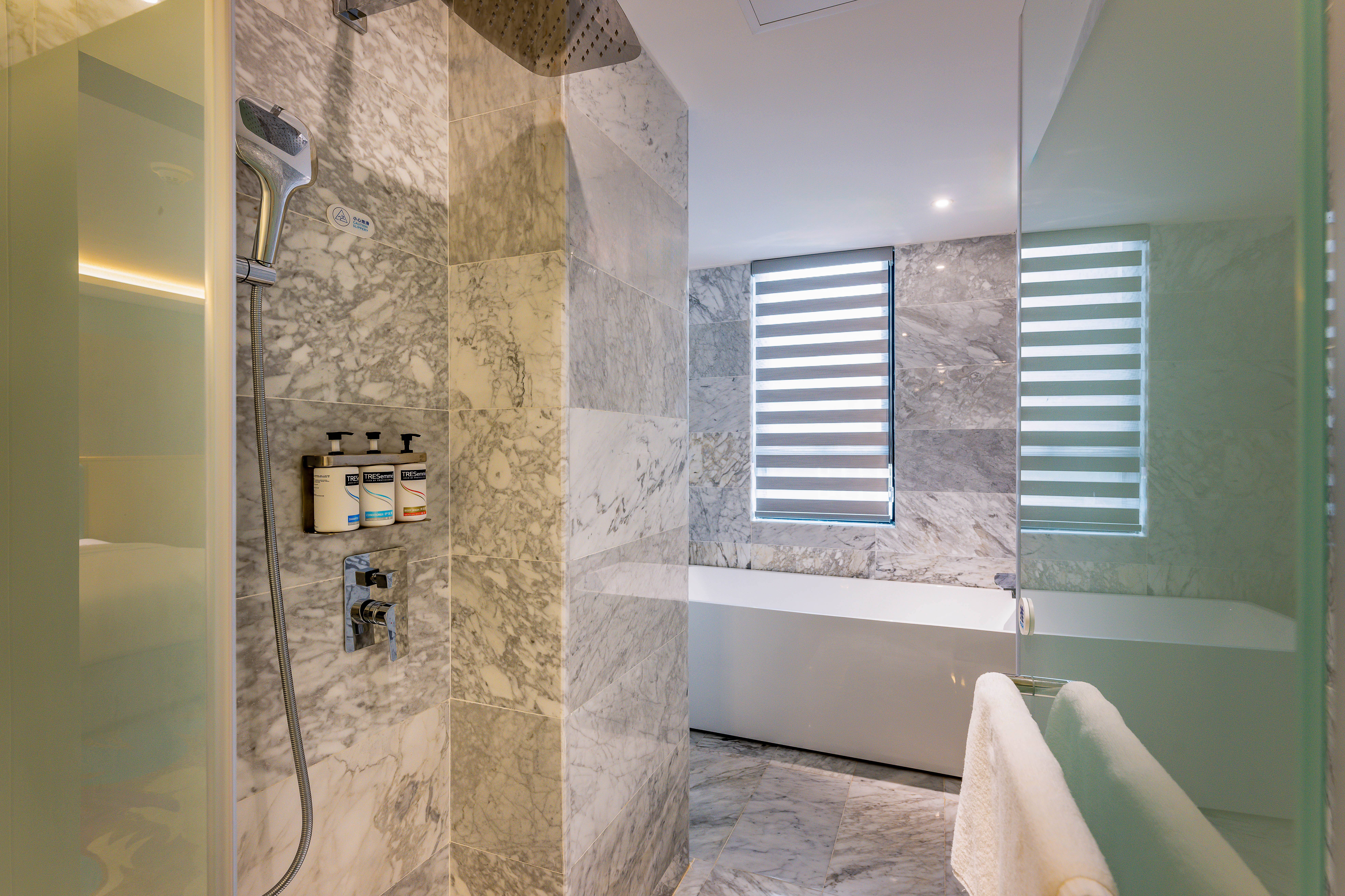 holiday inn express zhuhai guishan island an ihg hotel