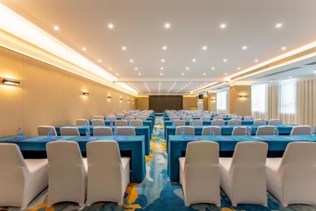 holiday inn express zhuhai guishan island an ihg hotel