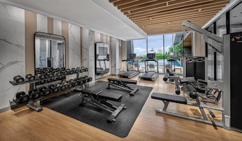 hyatt place makassar