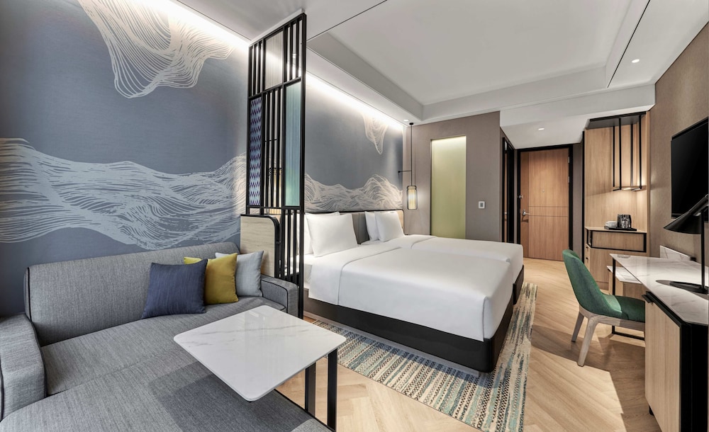 hyatt place makassar