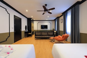 sunset bay retreat hotel