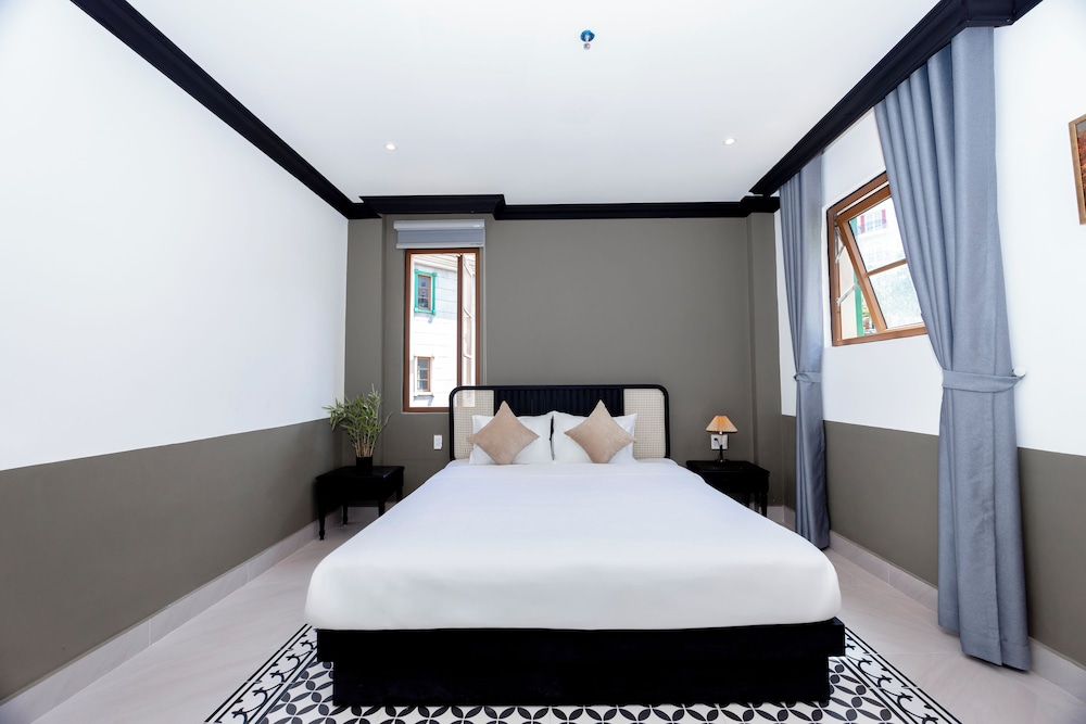 sunset bay retreat hotel