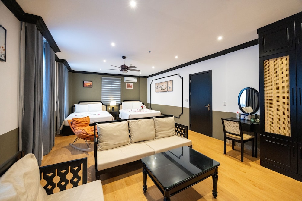 sunset bay retreat hotel