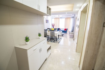 lavington view palace apartment