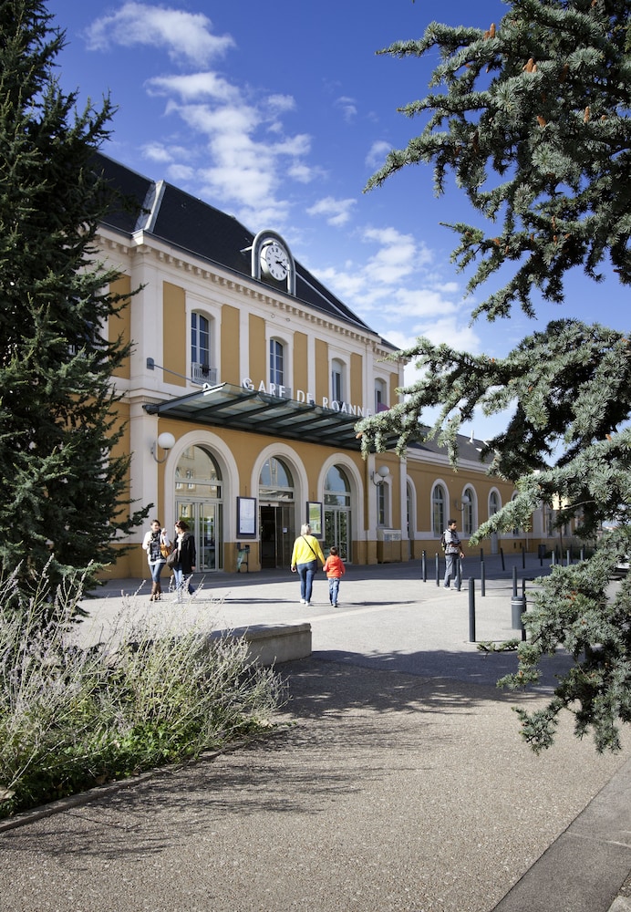 ibis styles roanne centre gare