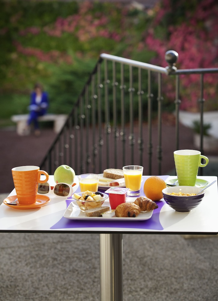 ibis styles roanne centre gare