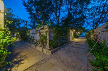 ora villas gili meno