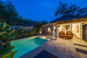 ora villas gili meno