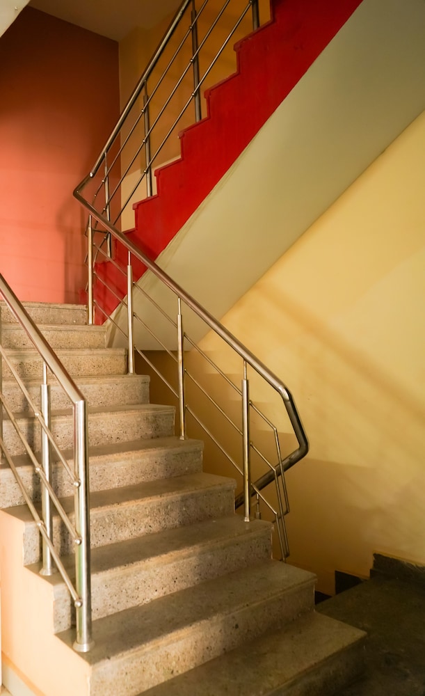 roomshala 002 rose residency