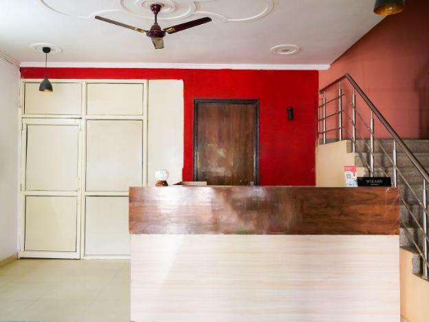 roomshala 002 rose residency