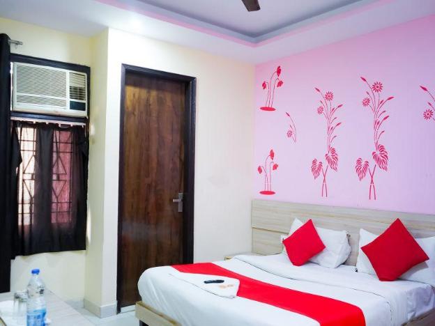 roomshala 002 rose residency