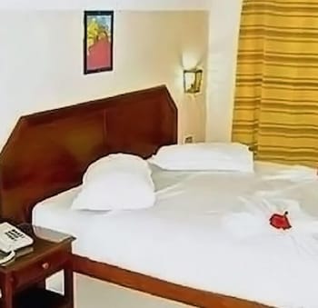 ha tel solymar beach