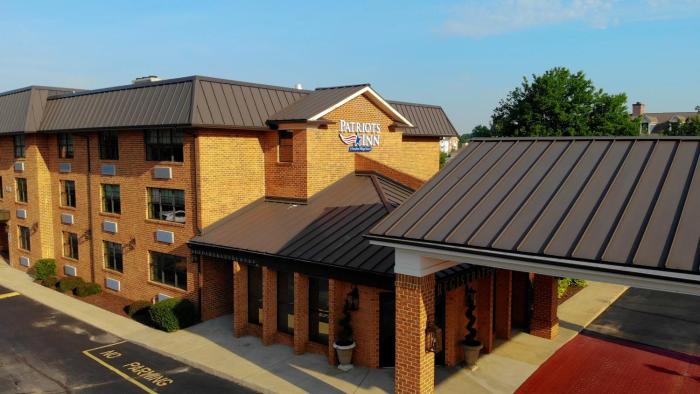 patriots inn