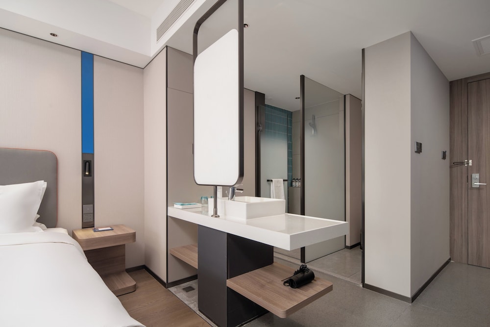 holiday inn express xi an aerospace town an ihg hotel