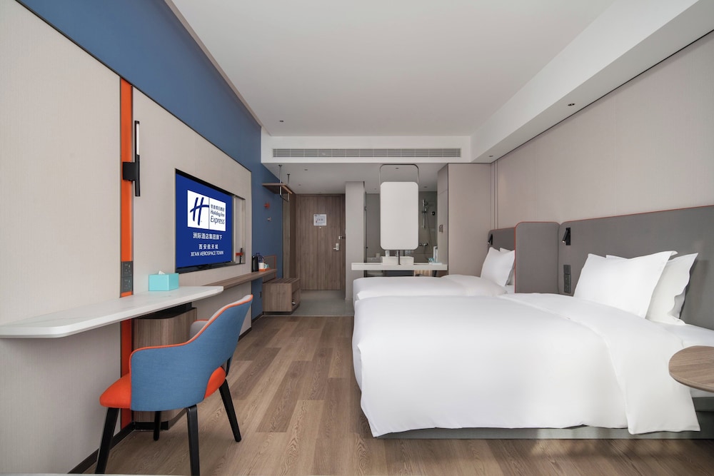 holiday inn express xi an aerospace town an ihg hotel
