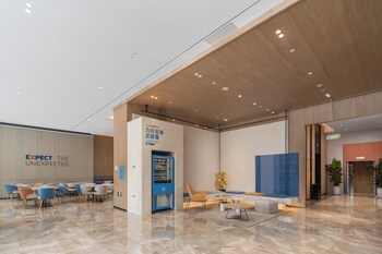 holiday inn express xi an aerospace town an ihg hotel
