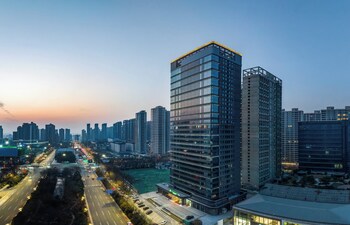 holiday inn express xi an aerospace town an ihg hotel