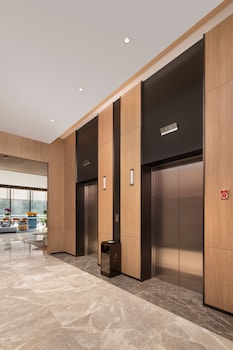 holiday inn express xi an aerospace town an ihg hotel