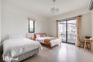 hand pet rainbow maison resort hotel