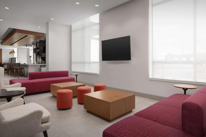 hilton garden inn denver airport tower road