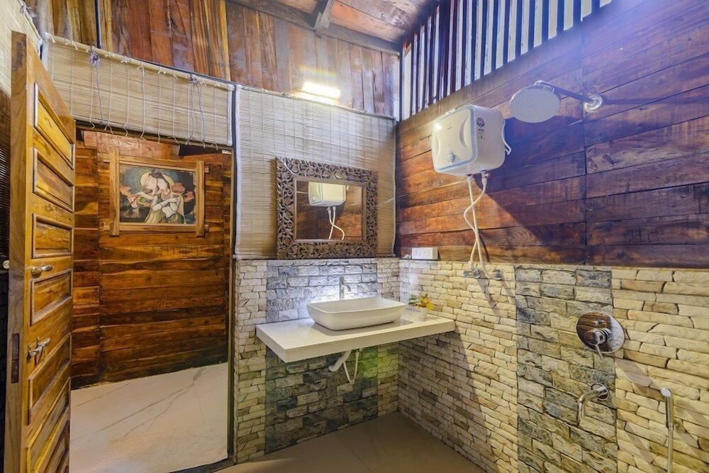 little cove nature resort