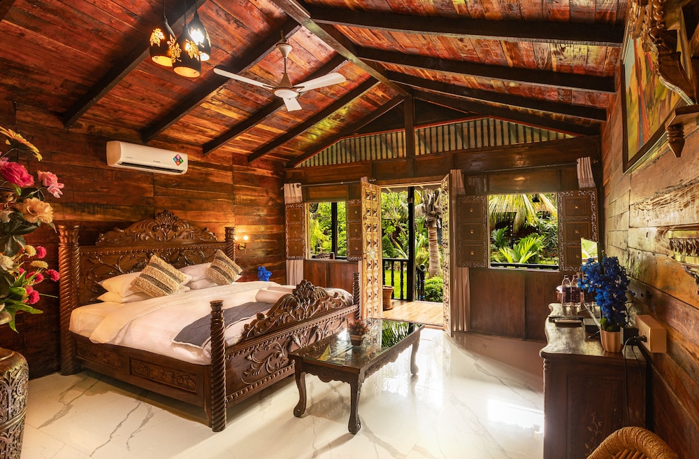 little cove nature resort