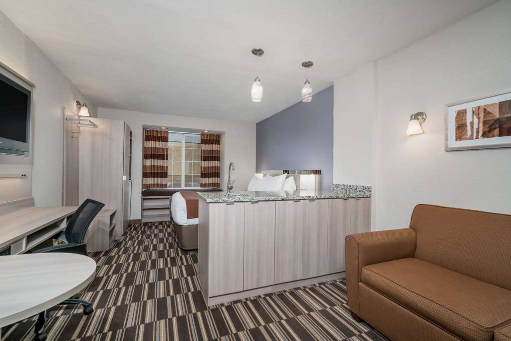 microtel inn and suites by wyndham rochester north mayo clinic