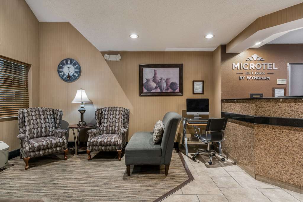 microtel inn and suites by wyndham rochester north mayo clinic