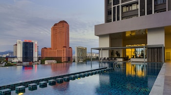 chambers residence kuala lumpur by roam