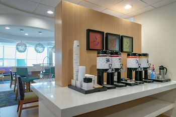 hampton inn by hilton hopewell fort gregg adams