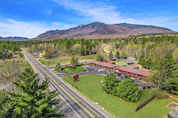wolfjaw lodge
