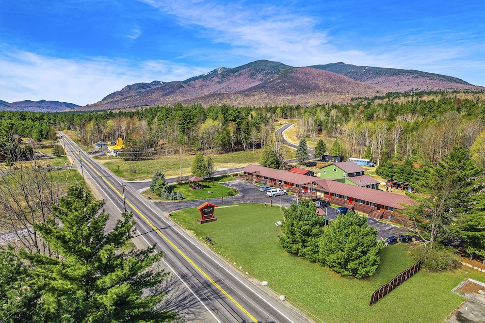 wolfjaw lodge