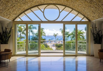 royal islander resort la plage