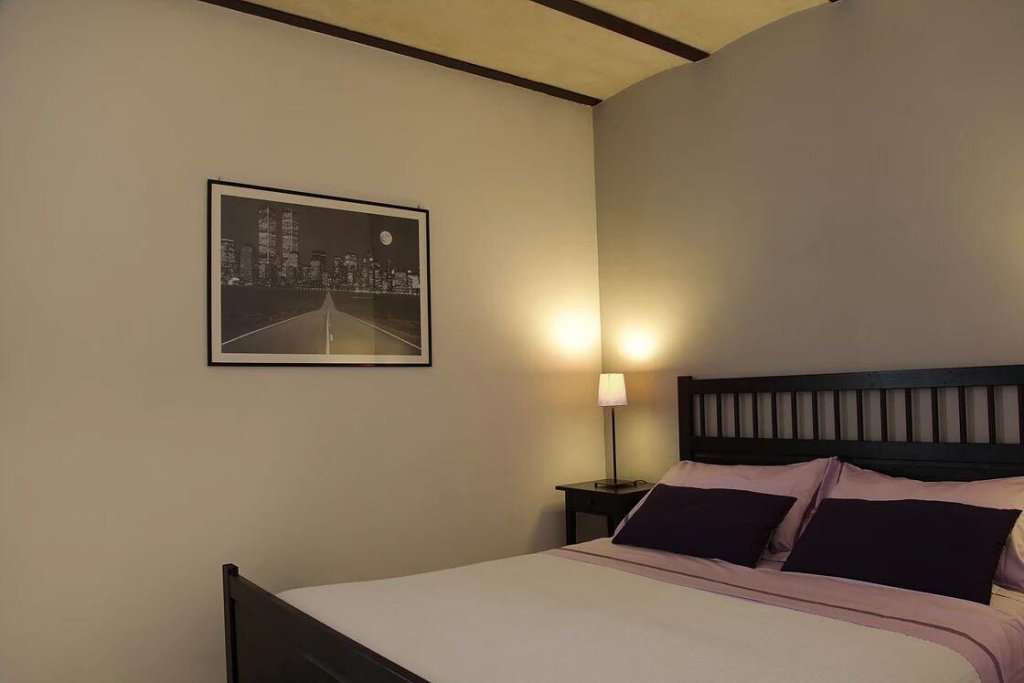 le malve cave retreat