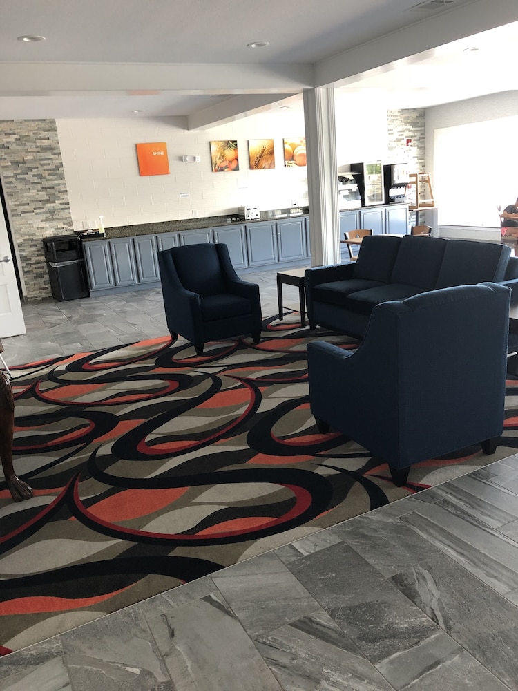 comfort inn and suites gatesville near fort cavazos