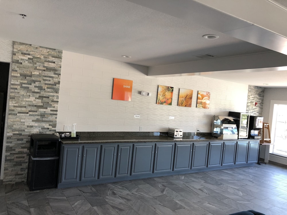 comfort inn and suites gatesville near fort cavazos